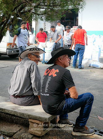 Honduras, El Salvador [IMG91011582]