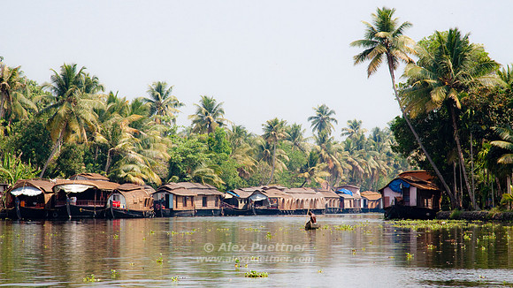 House boat 2